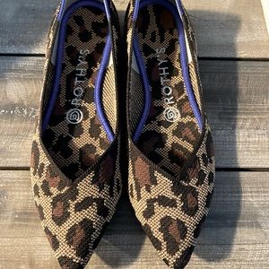 Rothy's leopard pointed toe flats